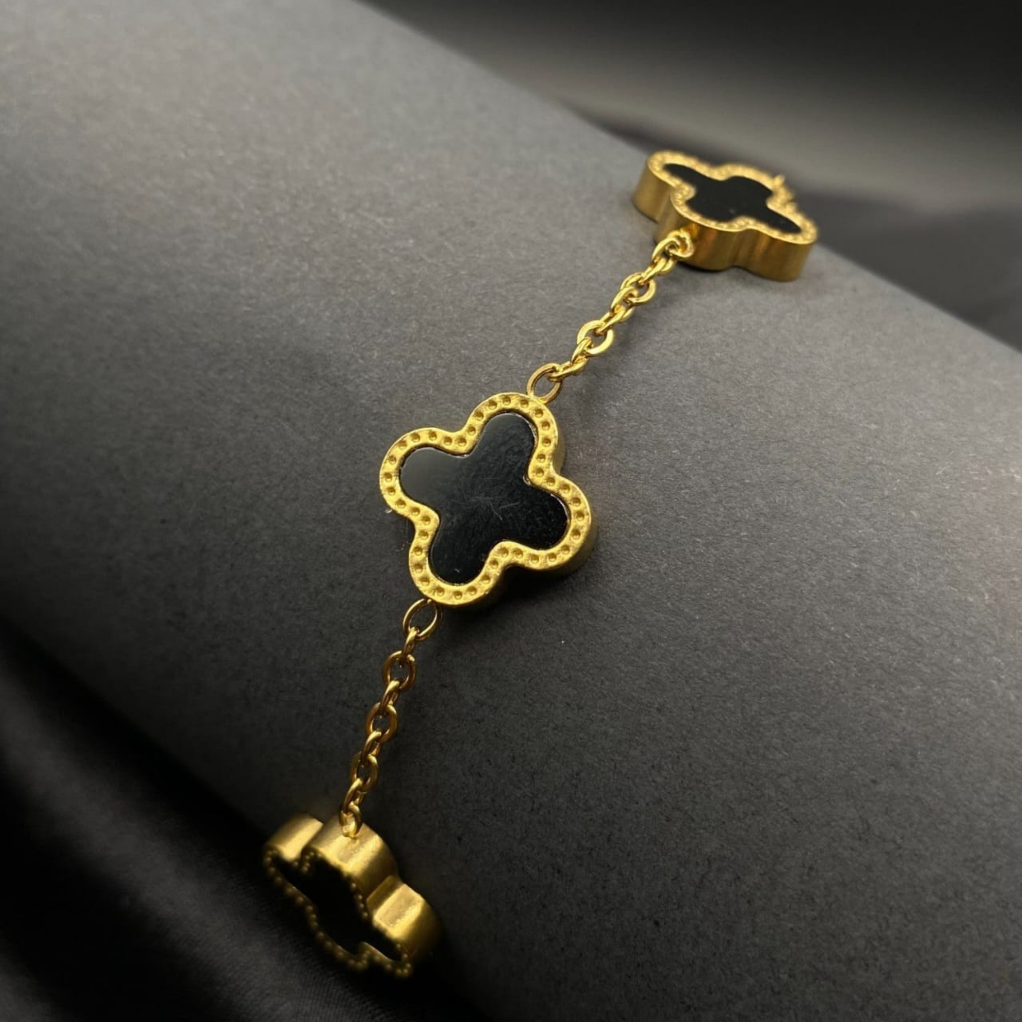 Luxury Clover Bracelet