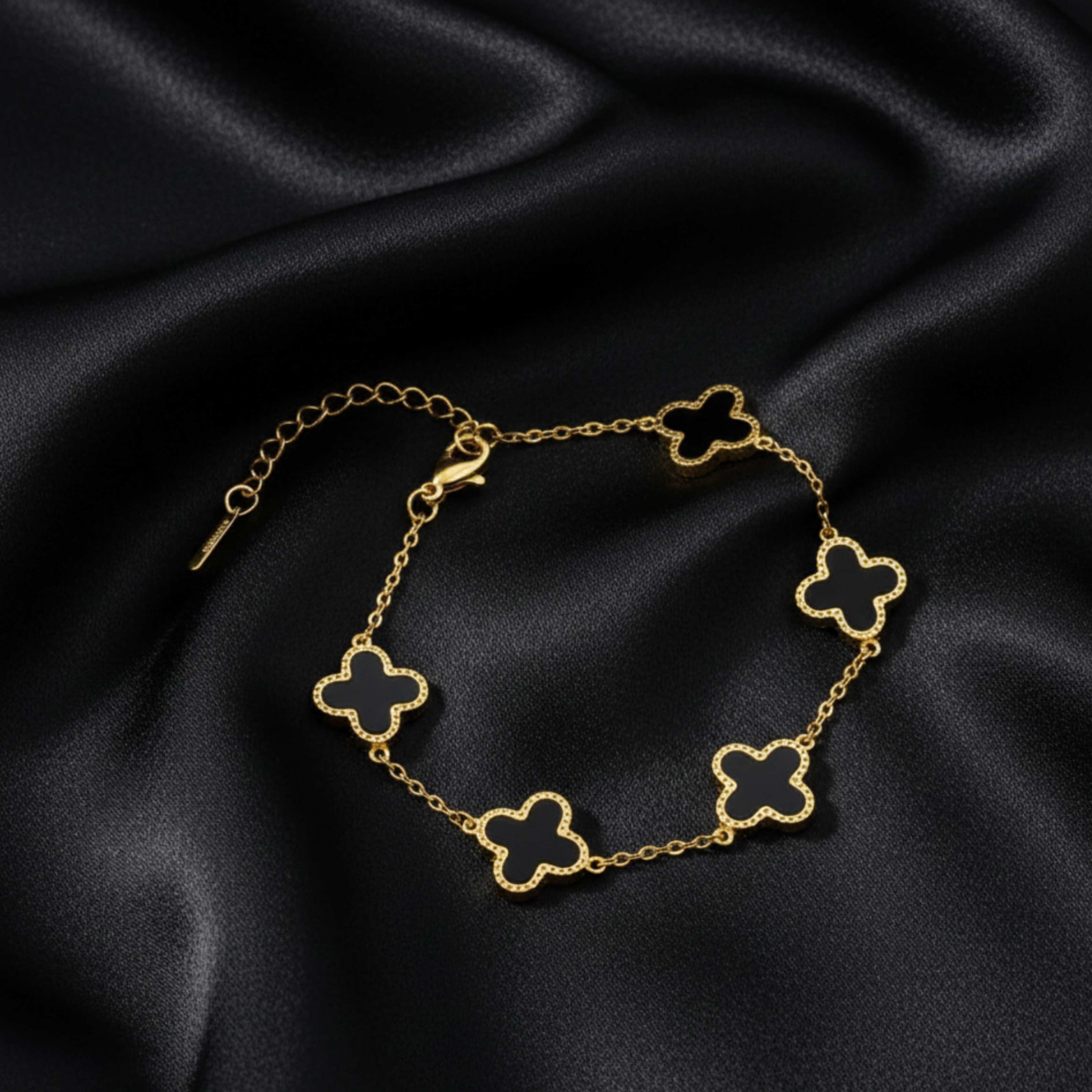 Luxury Clover Bracelet