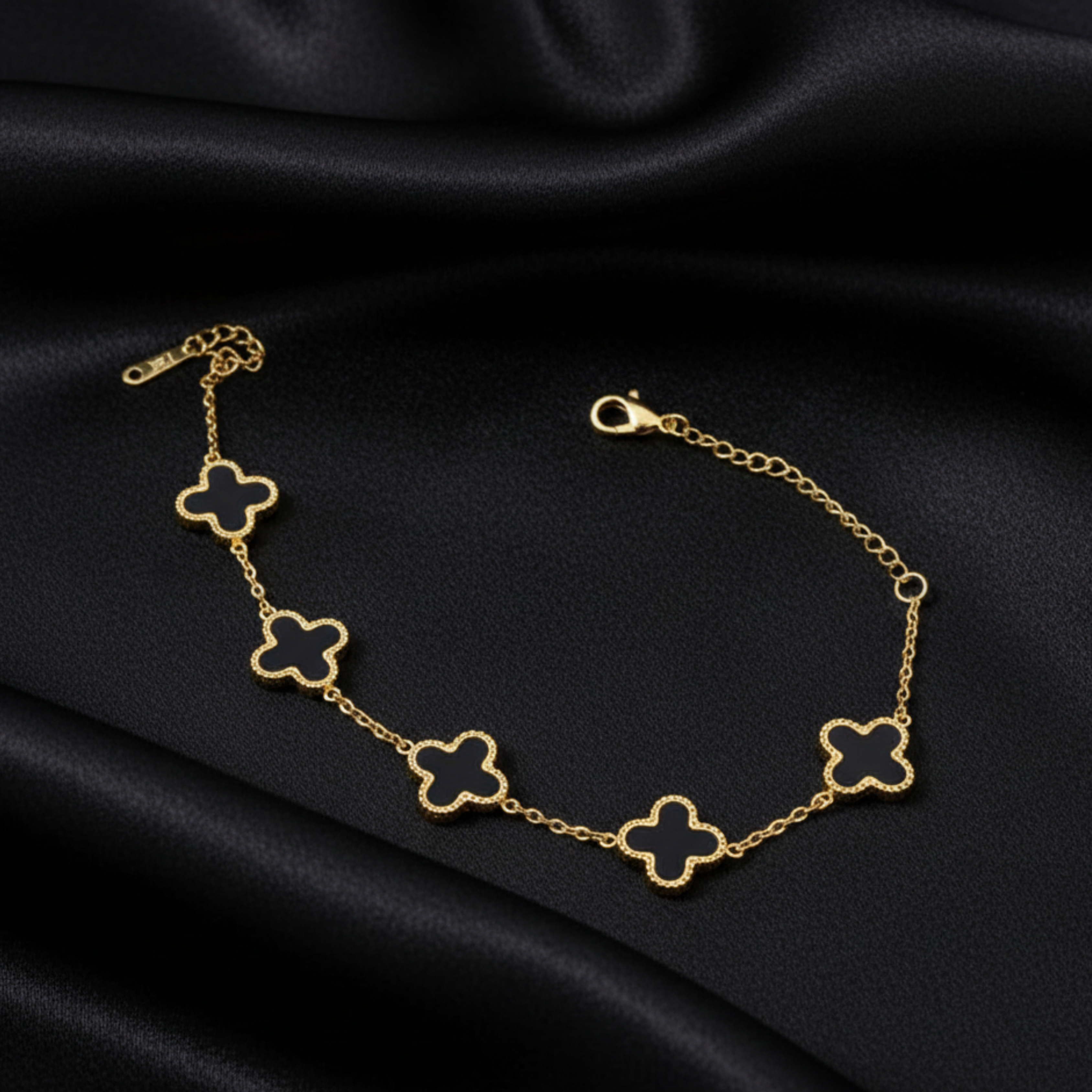 Luxury Clover Bracelet